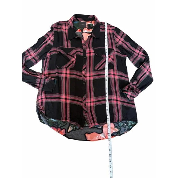 Guess Los Angeles Plaid Floral Blouse Womens XL Black Pink Button Down - Picture 7 of 10
